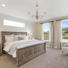 Oxypetalum 5-Light Medium Chandelier